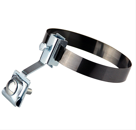 Держатель молниепроводника на трубе и элементах конструкций зданий d=0-80 мм,нержавеющая сталь полоса, держатель оцинкованная сталь